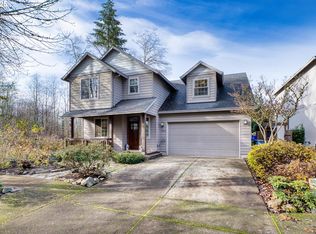 18465 Meadow Ave, Sandy, OR 97055