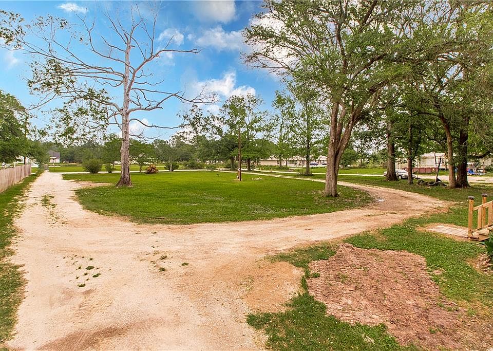 28600 White Rd, Holden, LA 70744 Zillow