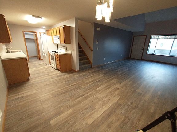 4th image of 12644 74th Ave N