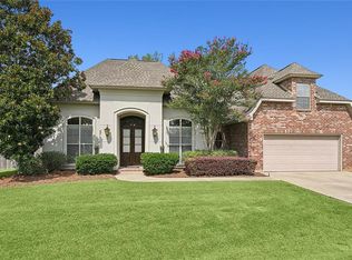 213 Turning Leaf Ln, Madisonville, LA 70447