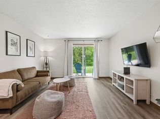 2639 Westwinds Dr APT 5, Iowa City, IA 52246