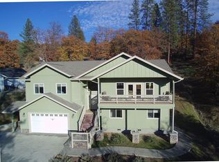 40 Manzanita Dr, Weaverville, CA 96093