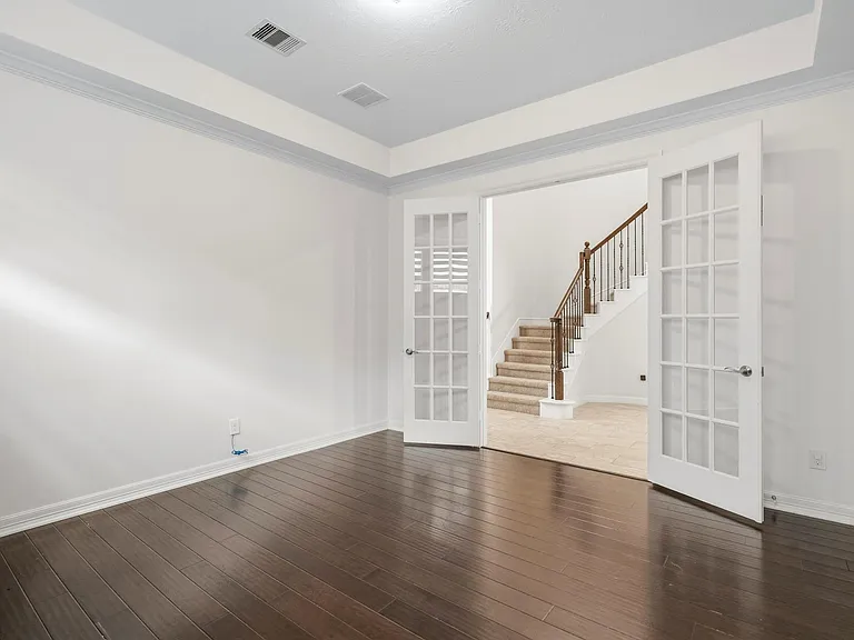 28211 Hidden Brook Ln — Photo 11