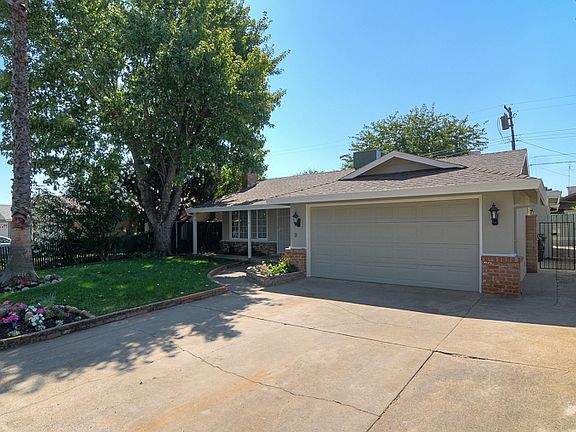 3rd image of 5208 Cabot Cir