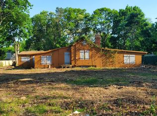 34 Peach Street, Central Islip, NY 11722