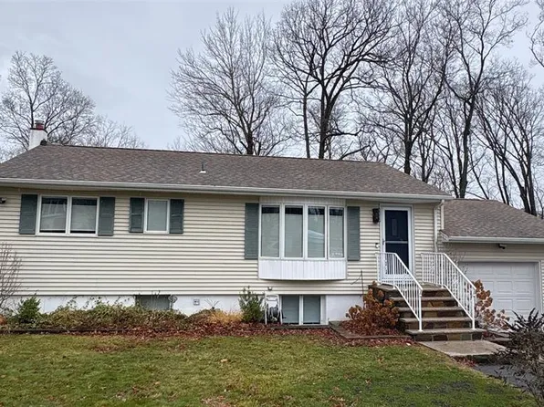 9 McKinley Pl, West Milford, NJ 07480