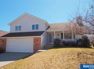 2101 Boston Dr, Lincoln, NE 68521