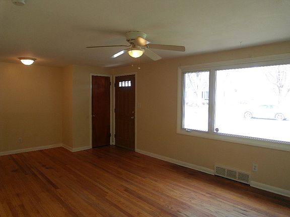 2nd image of 108 Yager Dr