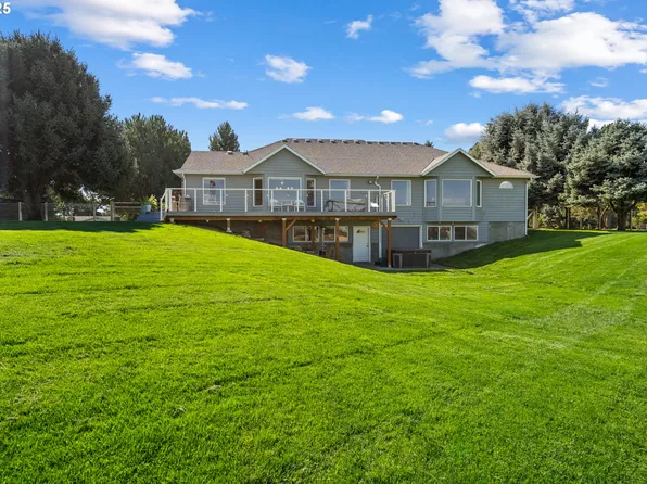 75077 W Oregon Ln, Irrigon, OR 97844