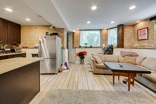 2620 N Wilton Ave #G Photo 1