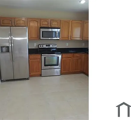 957 SW 15th St