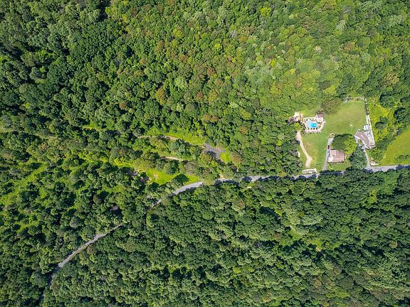 2nd image of 111 Blossom Hill Road