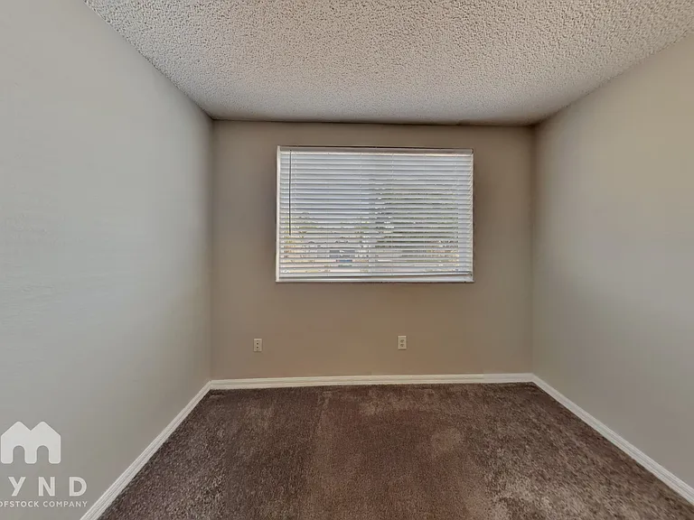 8655 Wellington Loop — Photo 18