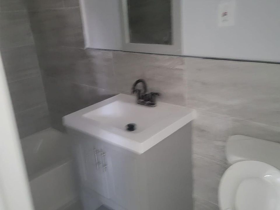 1st image of 33 W End Ave #1