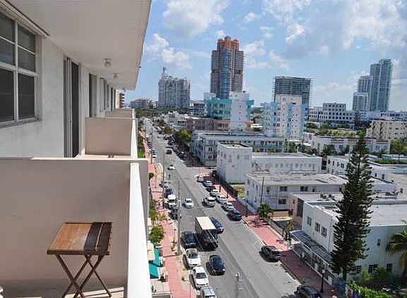 3rd image of 345 Ocean Dr APT 604