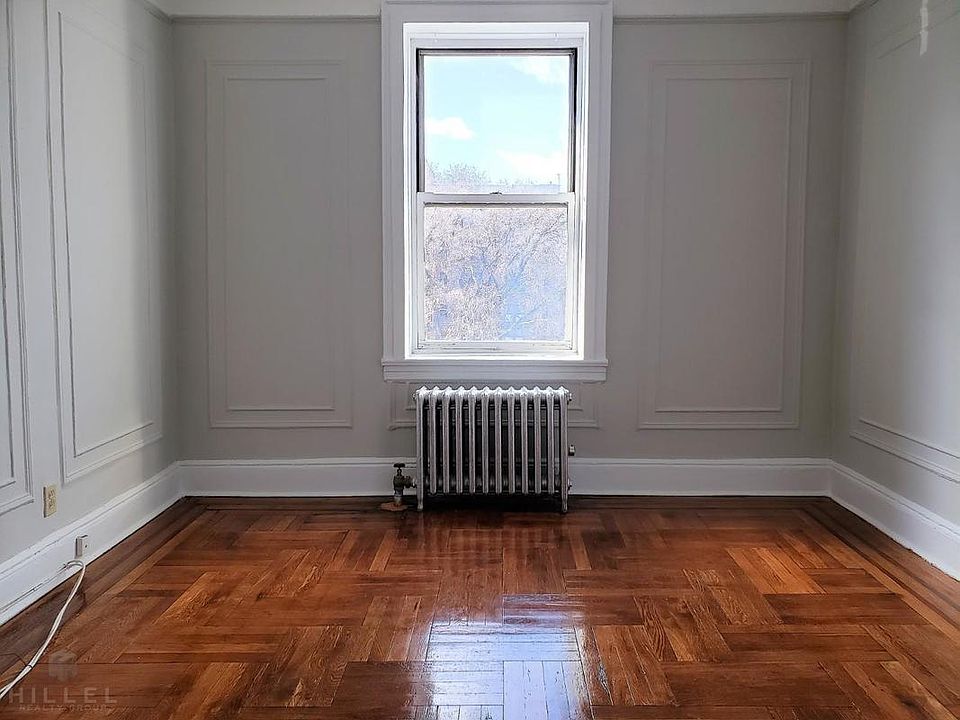 1st image of 3989 51st St APT 2A
