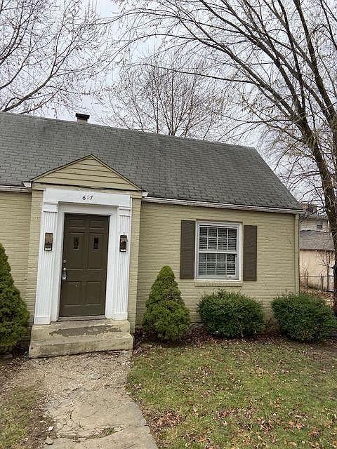 1st image of 617 Orient Dr #2