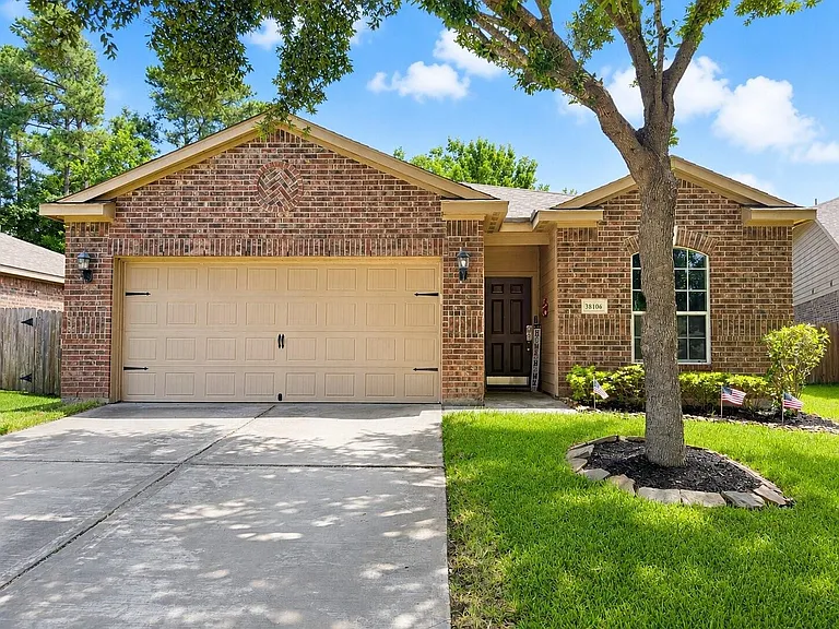 38106 N Sweetwater Cir — Photo 2