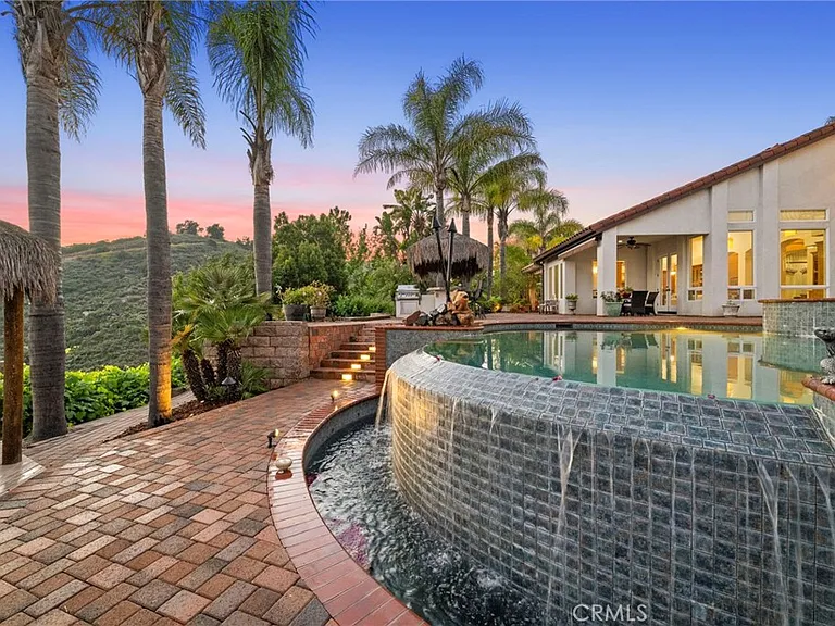 44915 Palladian Ct — Photo 69