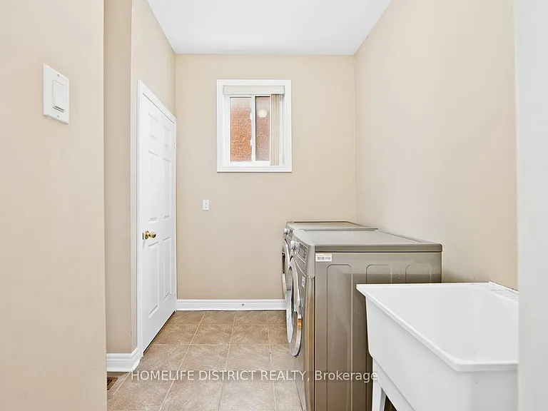 47 Ball Cres — Photo 15