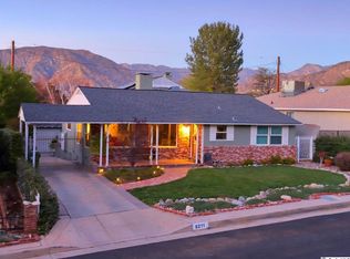 8211 Cora St, Sunland, CA 91040