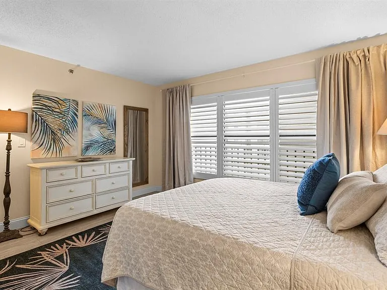 1001 Benjamin Franklin Dr #512 — Photo 19