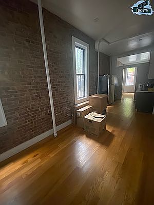3rd image of 503 W 47th St APT 1FE
