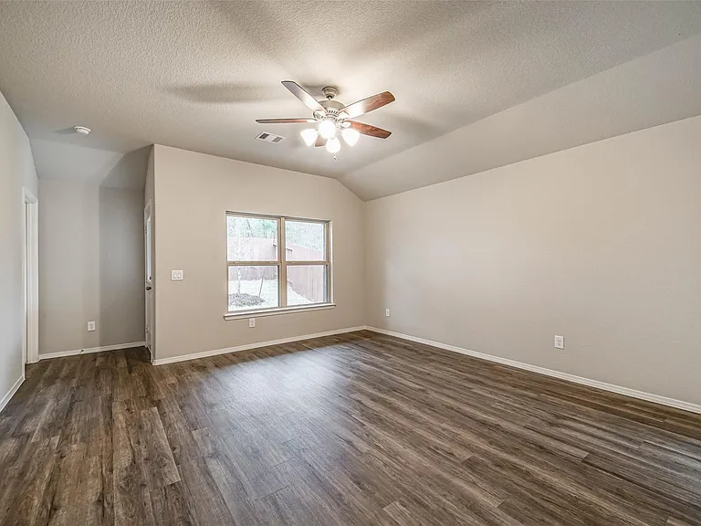 1903 Brushy Cedar Dr — Photo 7