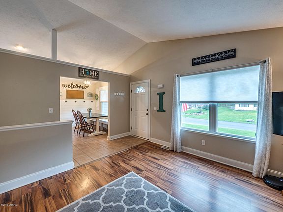 5th image of 3056 Belle Chase Blvd