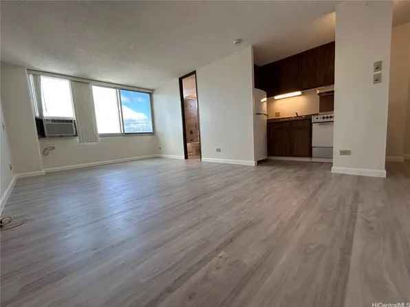 98-288 Kaonohi St APT 808, Aiea, HI 96701