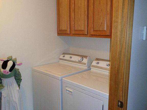 2nd image of 16-18 Montoursville Pa 18r