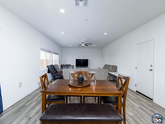3rd image of 2529 Valle Verde Ln