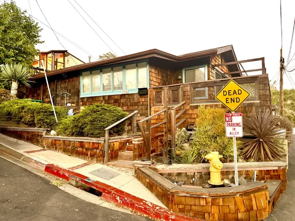 126 High Dr, Laguna Beach, CA 92651