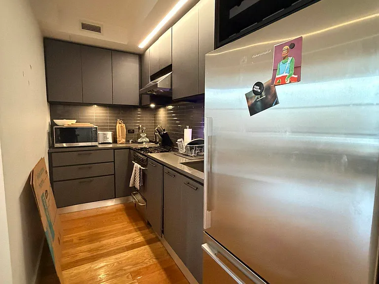 1040 Dean St #212A — Photo 4