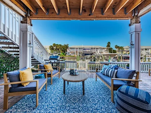 5175 Coquina Key Dr SE APT C, Saint Petersburg, FL 33705