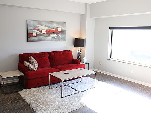 2nd image of 345 W Vine St #1905