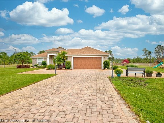 5th image of 4093 Camp Shore Dr