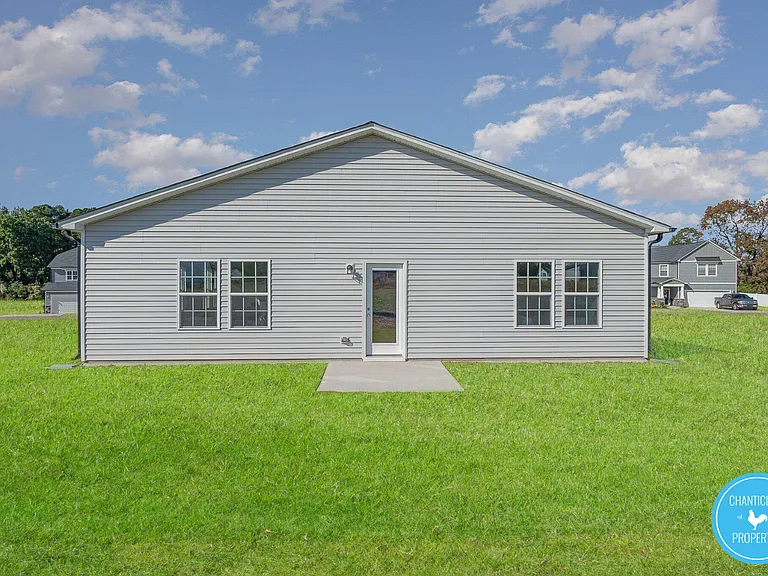 6748 Hardwick Ln — Photo 15