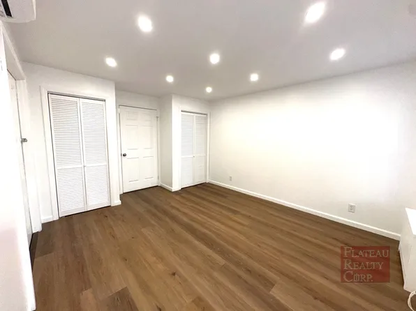 364 Marion Street image 1 of 22