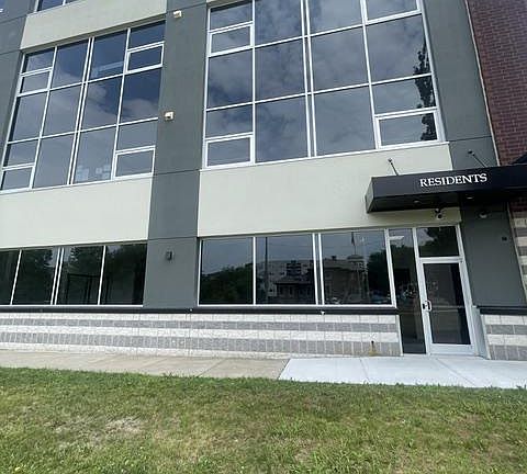 3rd image of 99 Bridge St #401