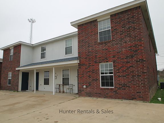2nd image of 139 Ryan Cir Unit D