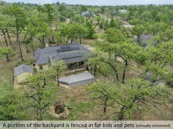 170 Woodland Ct, Bastrop, TX 78602