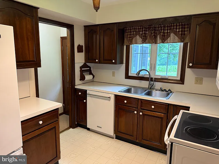 5293 Roller Rd — Photo 22