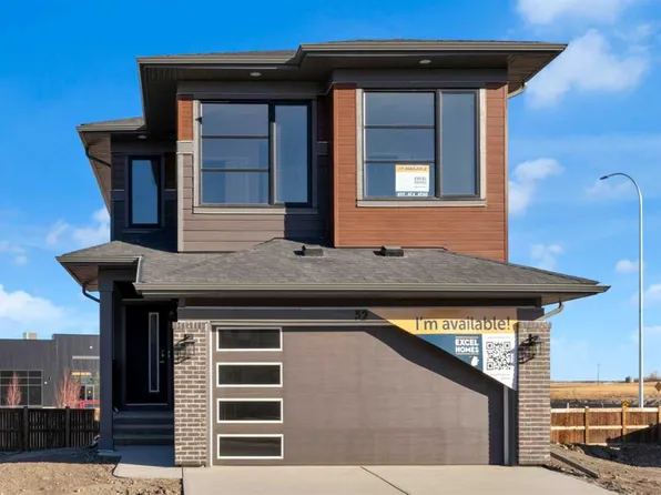 52 SW Lewisburg Close NE, Calgary, AB T3P 2N4