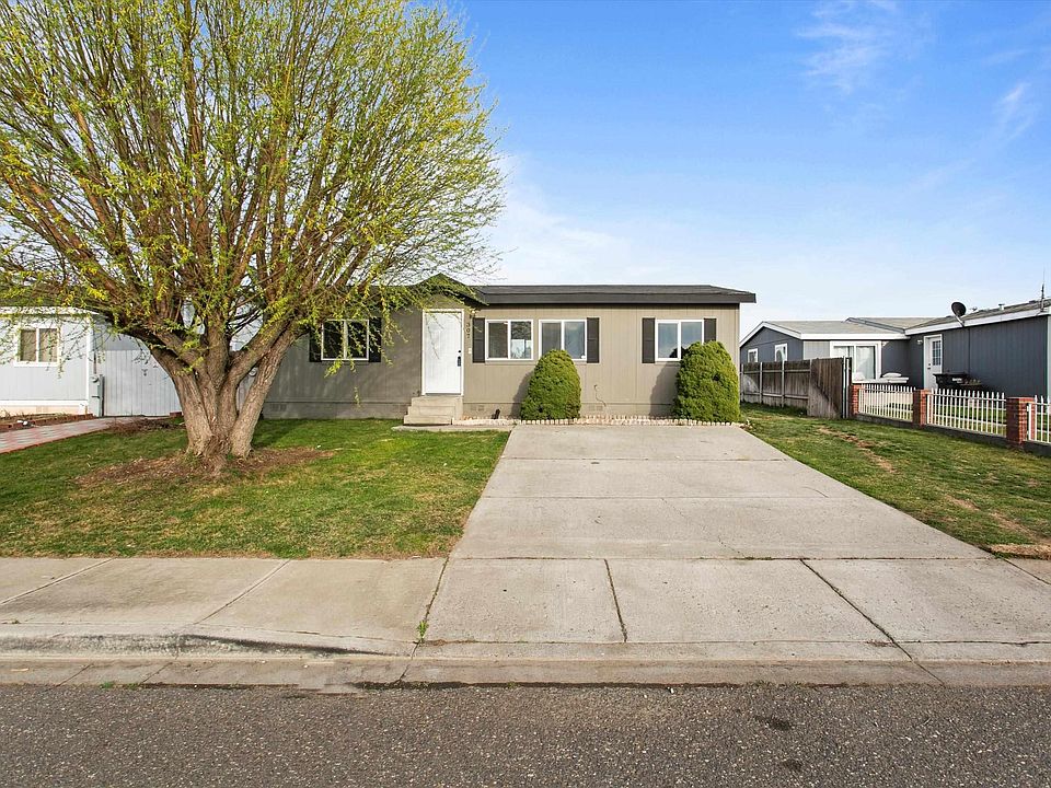 1st image of 307 N Waldemar Ave