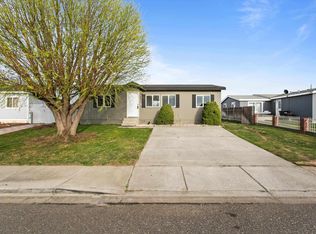 307 N Waldemar Ave, Pasco, WA 99301