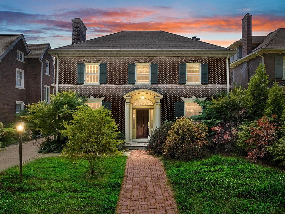 2243 Iroquois St, Detroit, MI 48214 Zillow