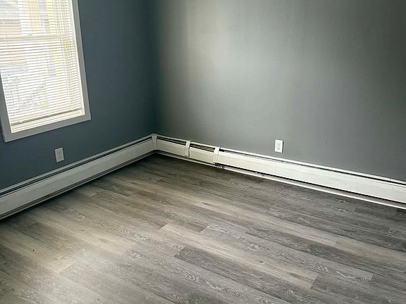 3rd image of 3 N Main St