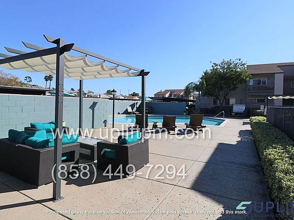 5th image of 1475 Graves Ave APT 18