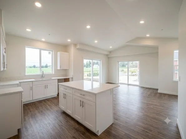 Modern Living in the Heart of Lynden Brand New!